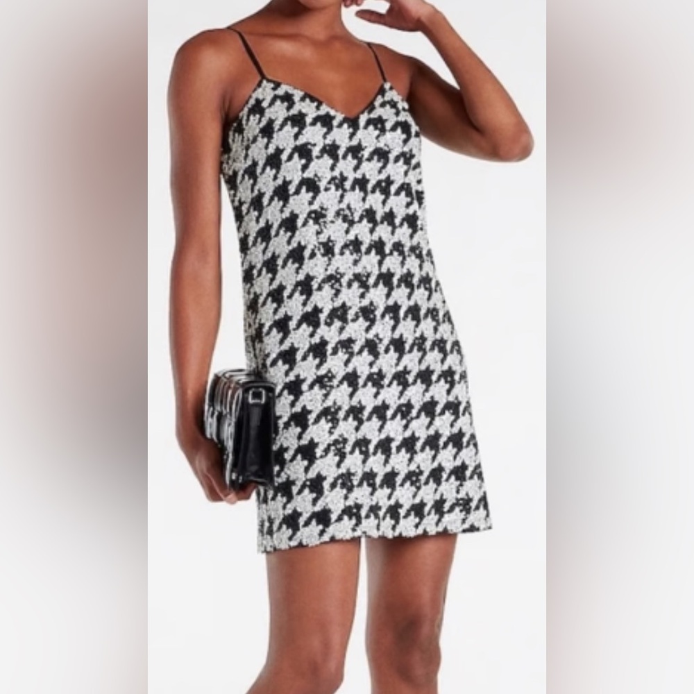 EXPRESS Houndstooth Black and White Dress